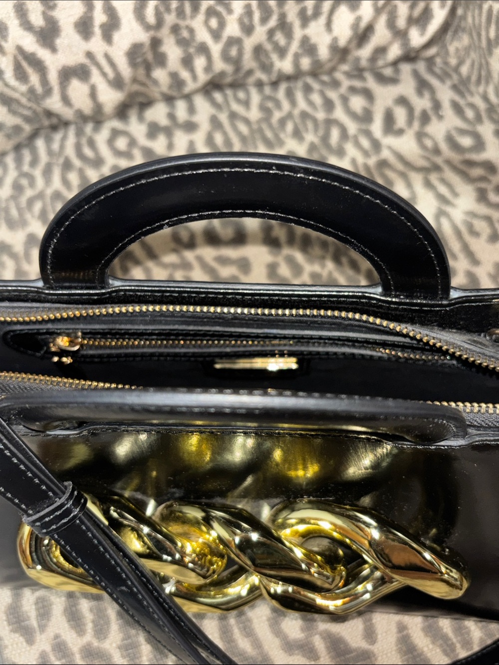 Claudia Firenze purse black leather top handle shoulder bag dramatic chain front - Picture 12 of 16
